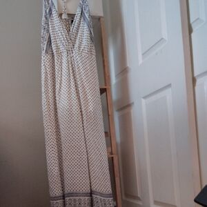 Chic White and Blue Patterned Jumpsuit